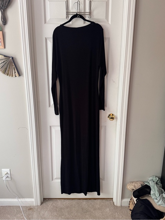 SKIMS Dresses & Skirts - SKIMS Black Long Sleeve Maxi Dress